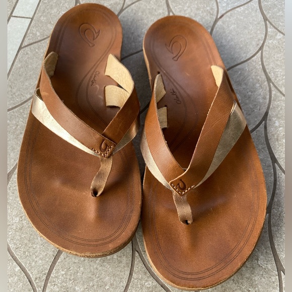 OluKai sandals - Like New (never worn outside) - Picture 3 of 6